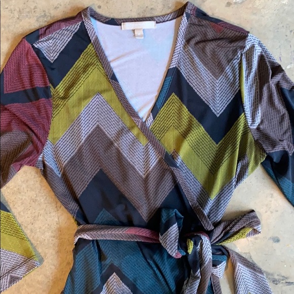 Wrap dress - Picture 2 of 3